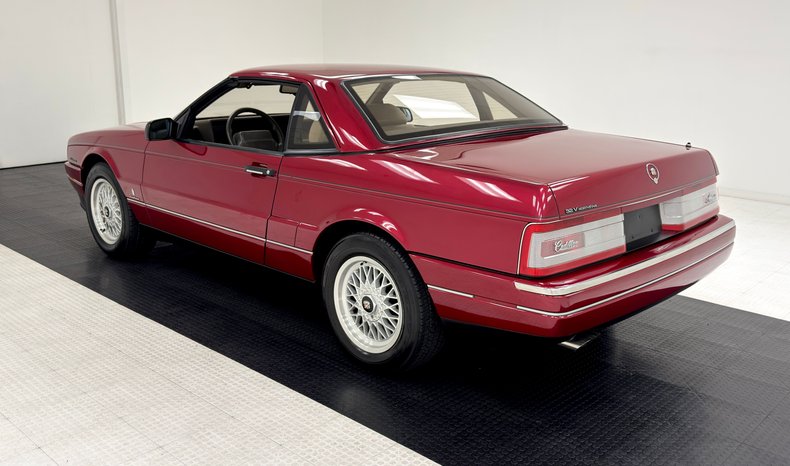 Cadillac-Allante-1993-Pearl-Red-Tan-11