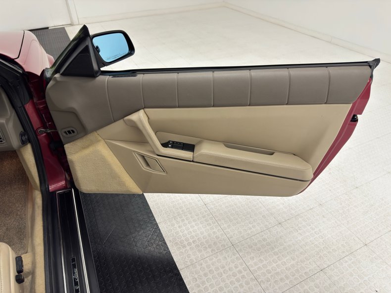 Cadillac-Allante-1993-Pearl-Red-Tan-2