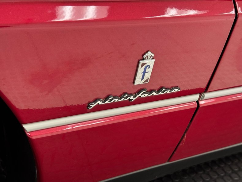 Cadillac-Allante-1993-Pearl-Red-Tan-21