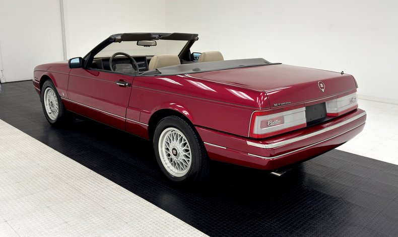 Cadillac-Allante-1993-Pearl-Red-Tan-23