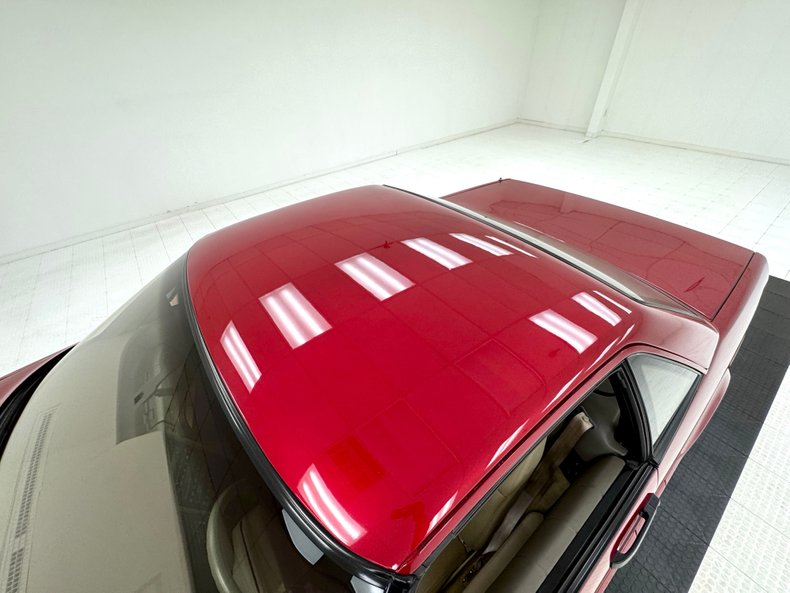 Cadillac-Allante-1993-Pearl-Red-Tan-27