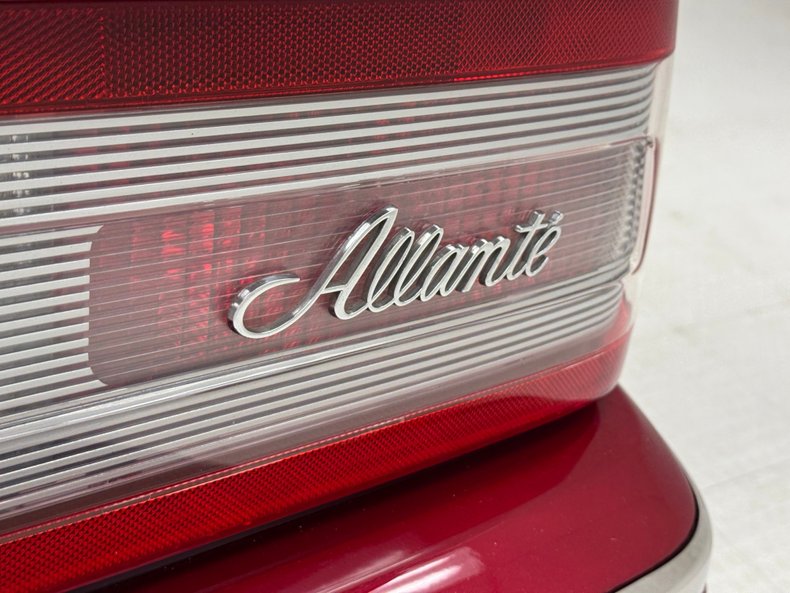 Cadillac-Allante-1993-Pearl-Red-Tan-35