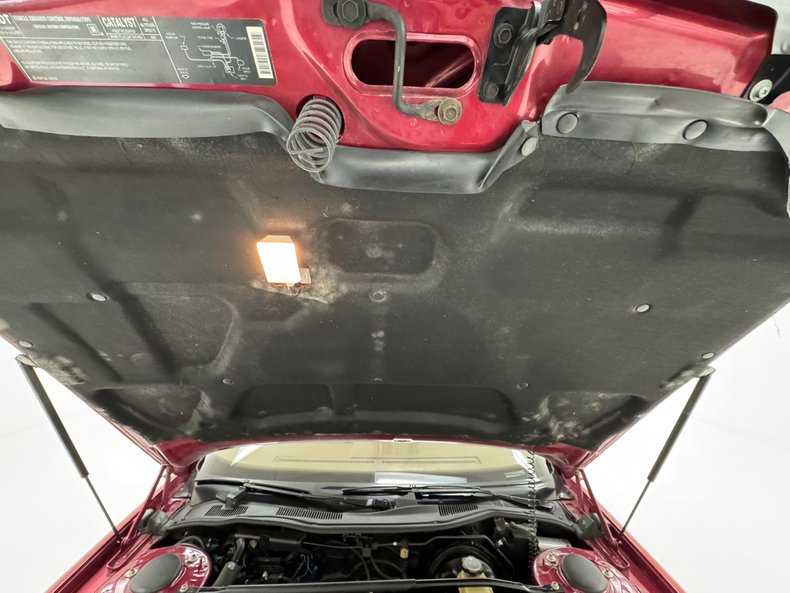 Cadillac-Allante-1993-Pearl-Red-Tan-37