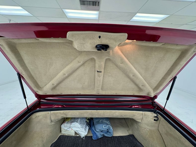 Cadillac-Allante-1993-Pearl-Red-Tan-39