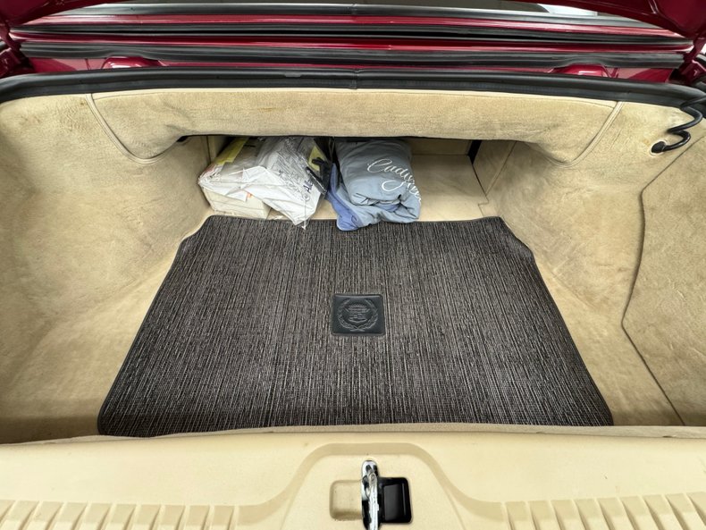 Cadillac-Allante-1993-Pearl-Red-Tan-41