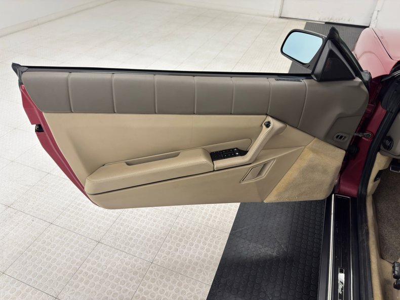Cadillac-Allante-1993-Pearl-Red-Tan-43