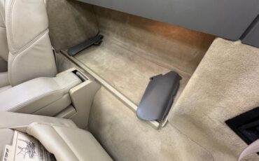 Cadillac-Allante-1993-Pearl-Red-Tan-46