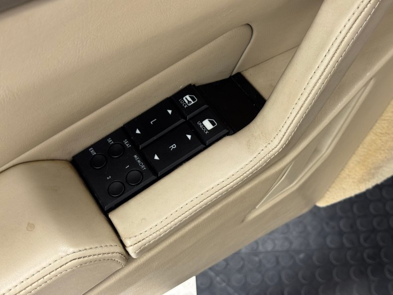 Cadillac-Allante-1993-Pearl-Red-Tan-49