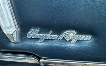Cadillac-Brougham-1975-Sedan-6