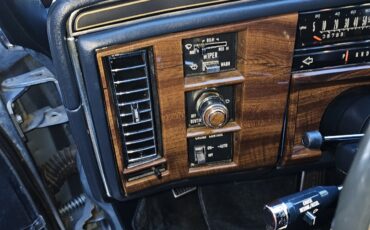 Cadillac-Brougham-1987-37