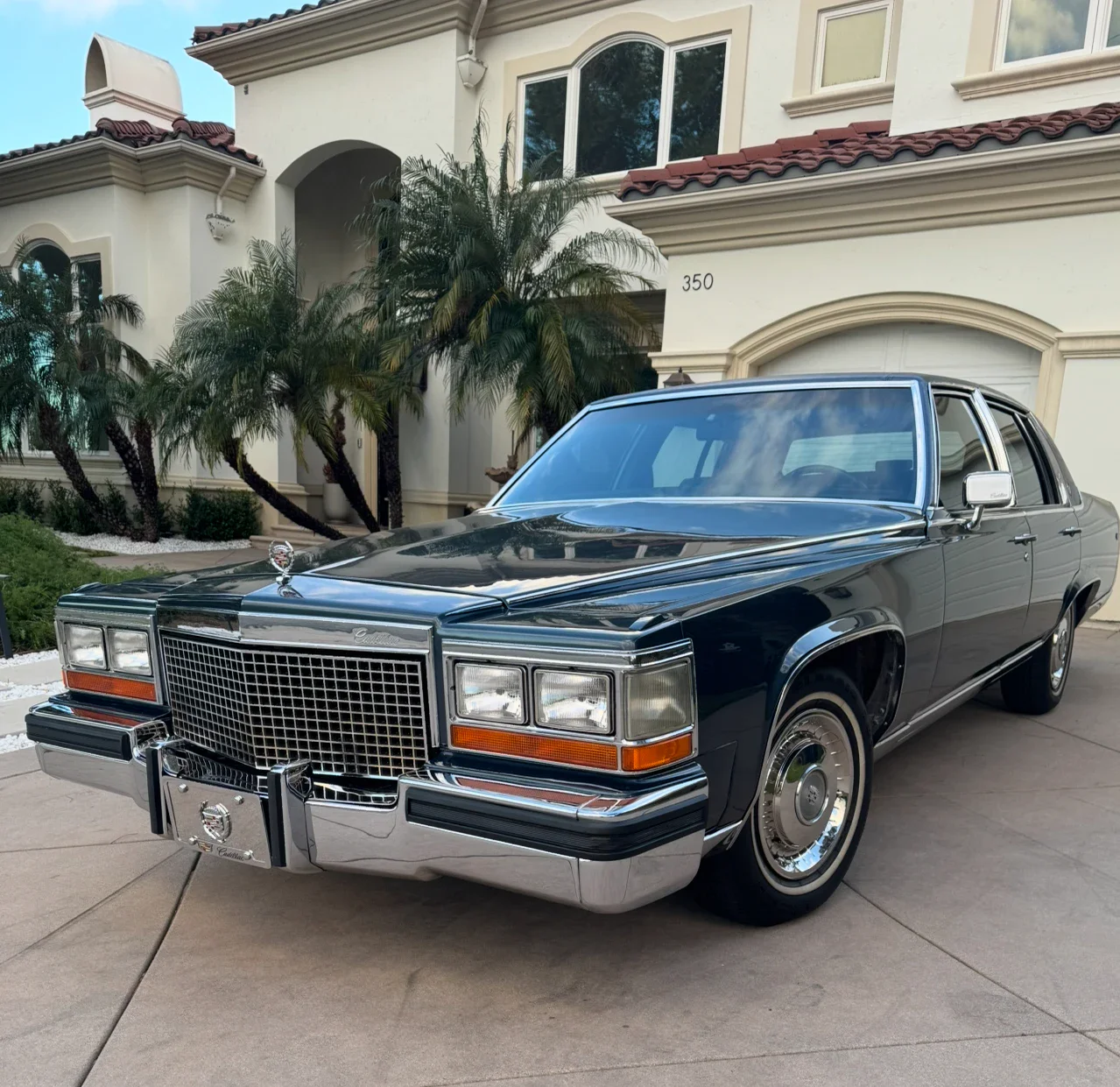 Cadillac-Brougham-1987-Blue-Blue-11