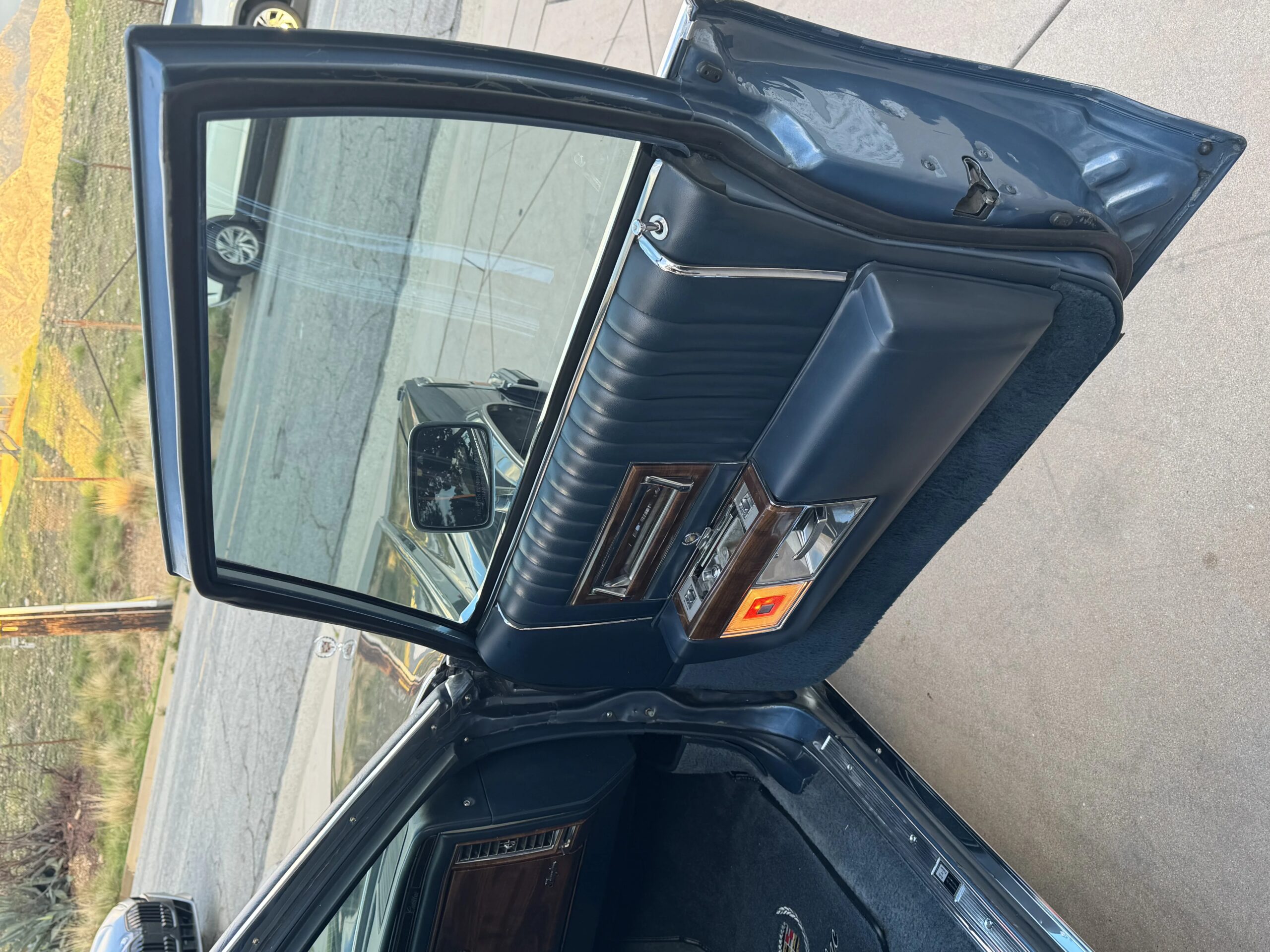 Cadillac-Brougham-1987-Blue-Blue-5