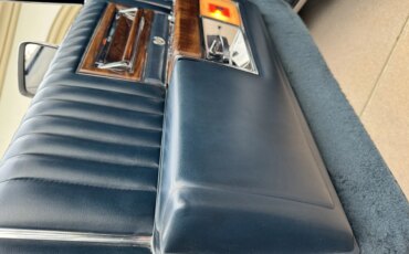 Cadillac-Brougham-1987-Blue-Blue-6