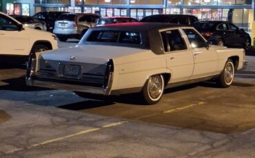 Cadillac-Brougham-1988-9