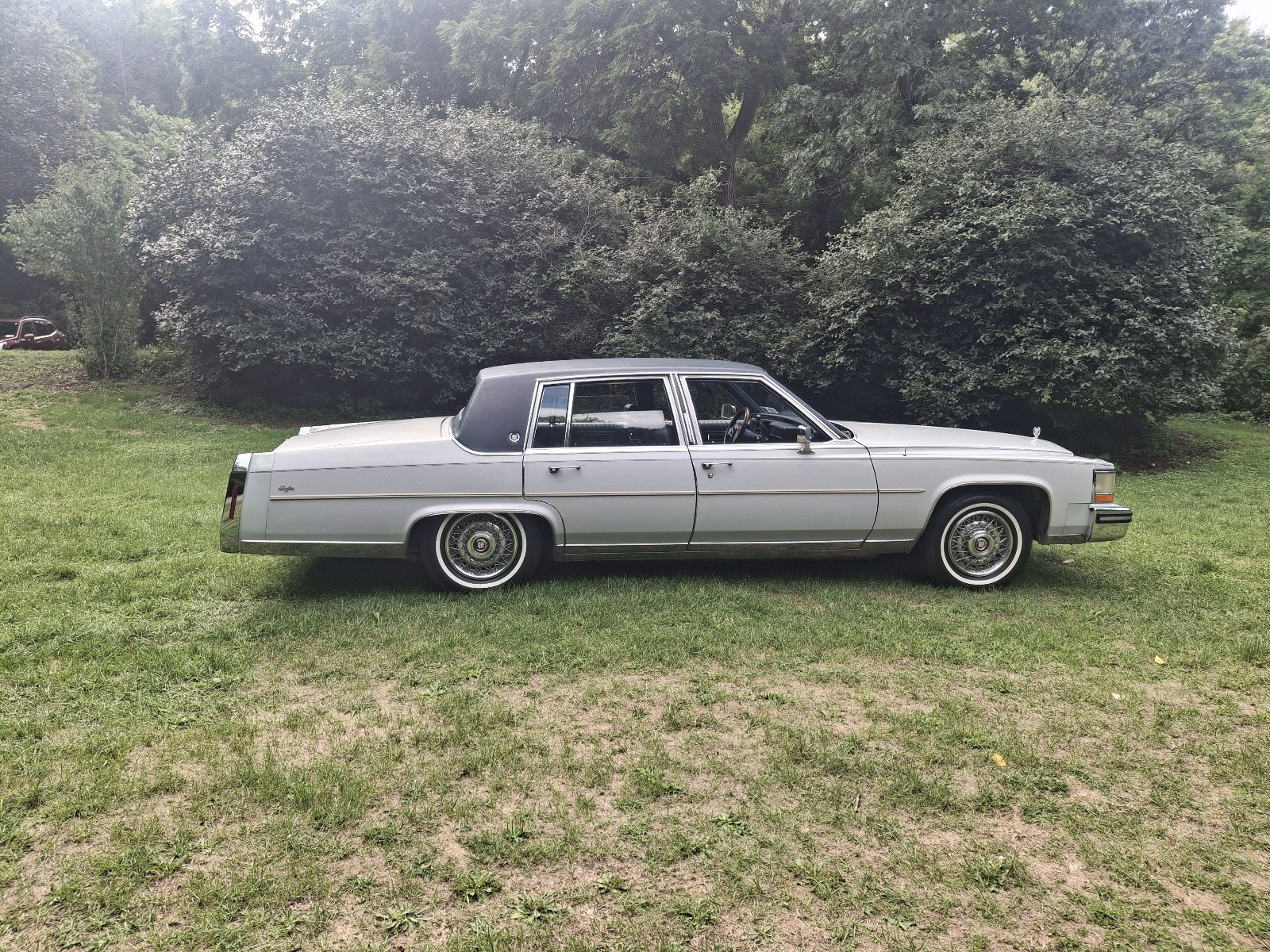Cadillac Brougham 1988