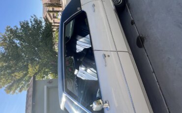 Cadillac-Calais-1973-White-Blue-13