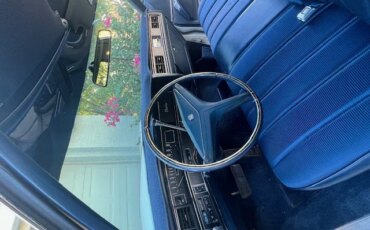 Cadillac-Calais-1973-White-Blue-21