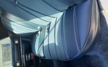 Cadillac-Calais-1973-White-Blue-38