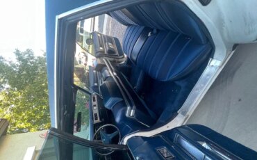 Cadillac-Calais-1973-White-Blue-4