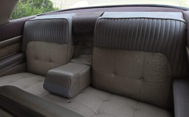 Cadillac-Coupe-deville-1957-40-Leghorn-Creme-Brown-7