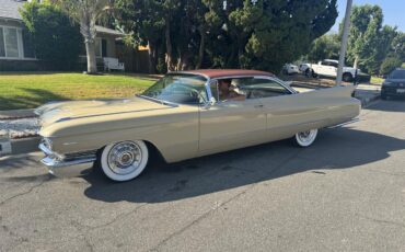 Cadillac-Coupe-deville-1960-Tan-Tan-3