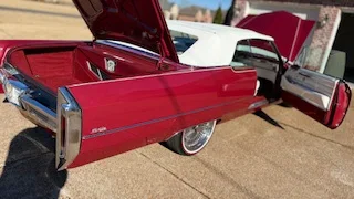 Cadillac-De-ville-convertible-1966-Red-Red-13