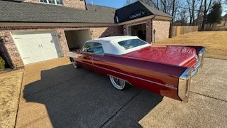 Cadillac-De-ville-convertible-1966-Red-Red-31