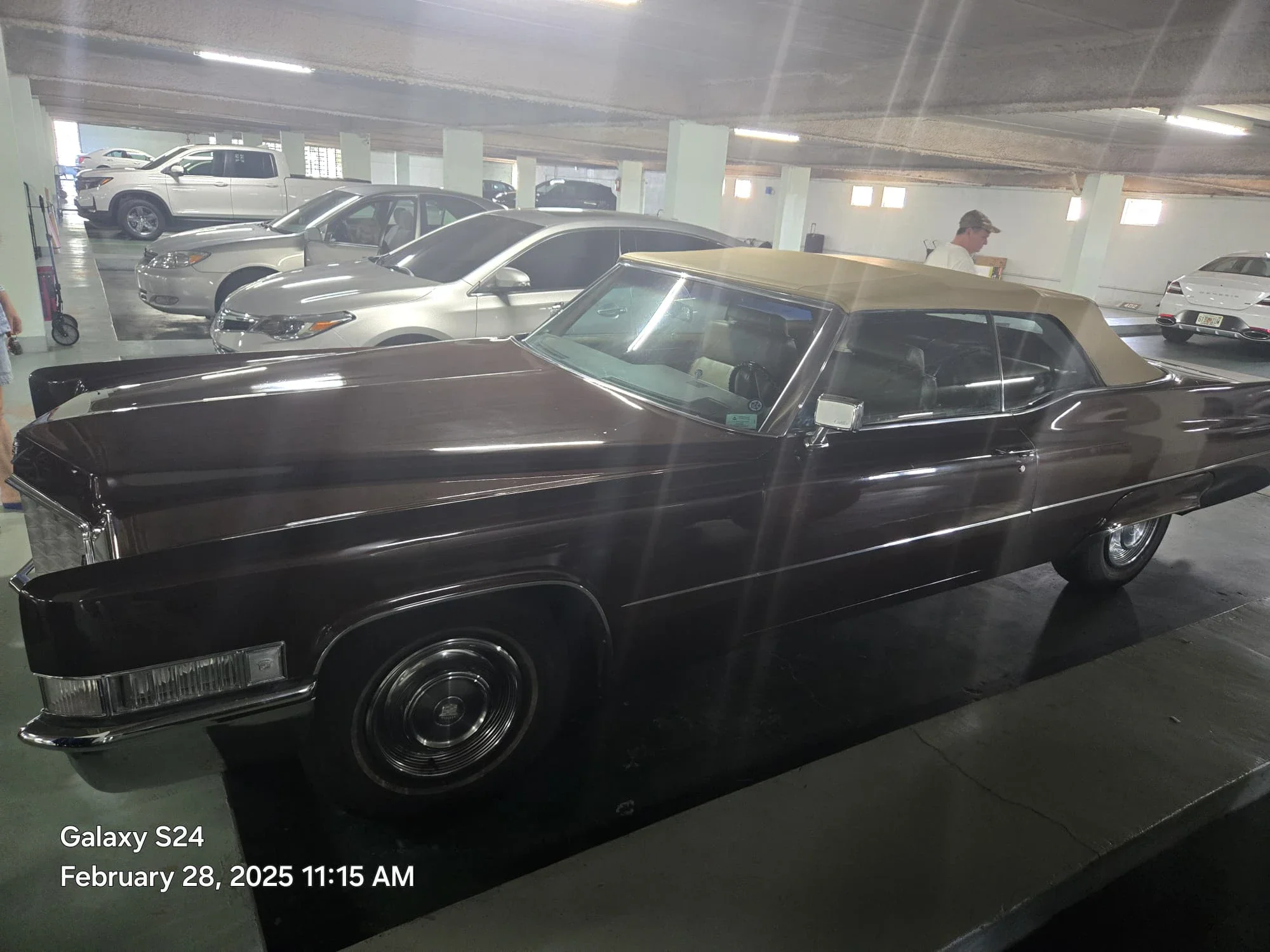 Cadillac-De-ville-convertible-1969-Brown-Brown-17