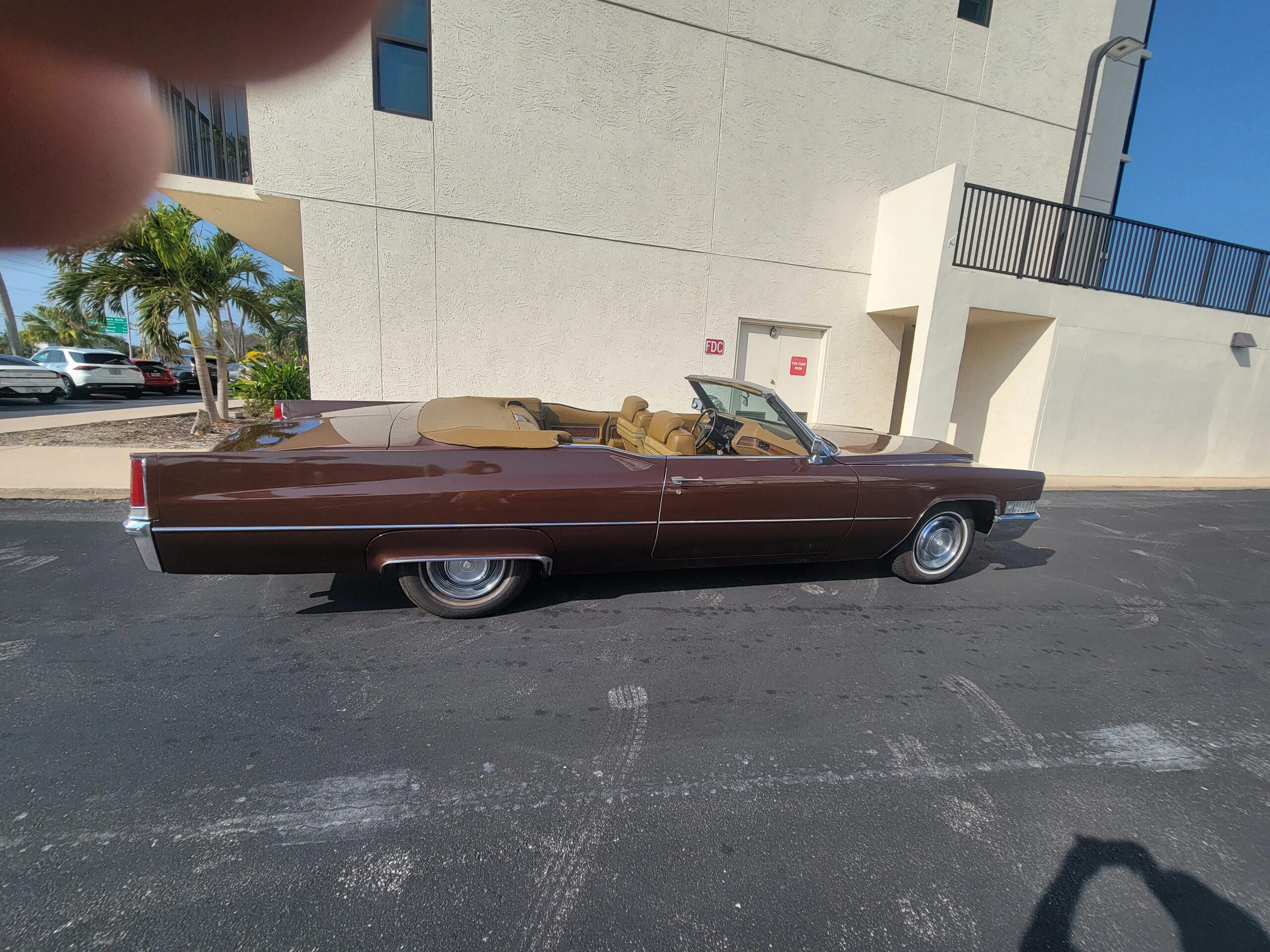 Cadillac-De-ville-convertible-1969-Brown-Brown-18