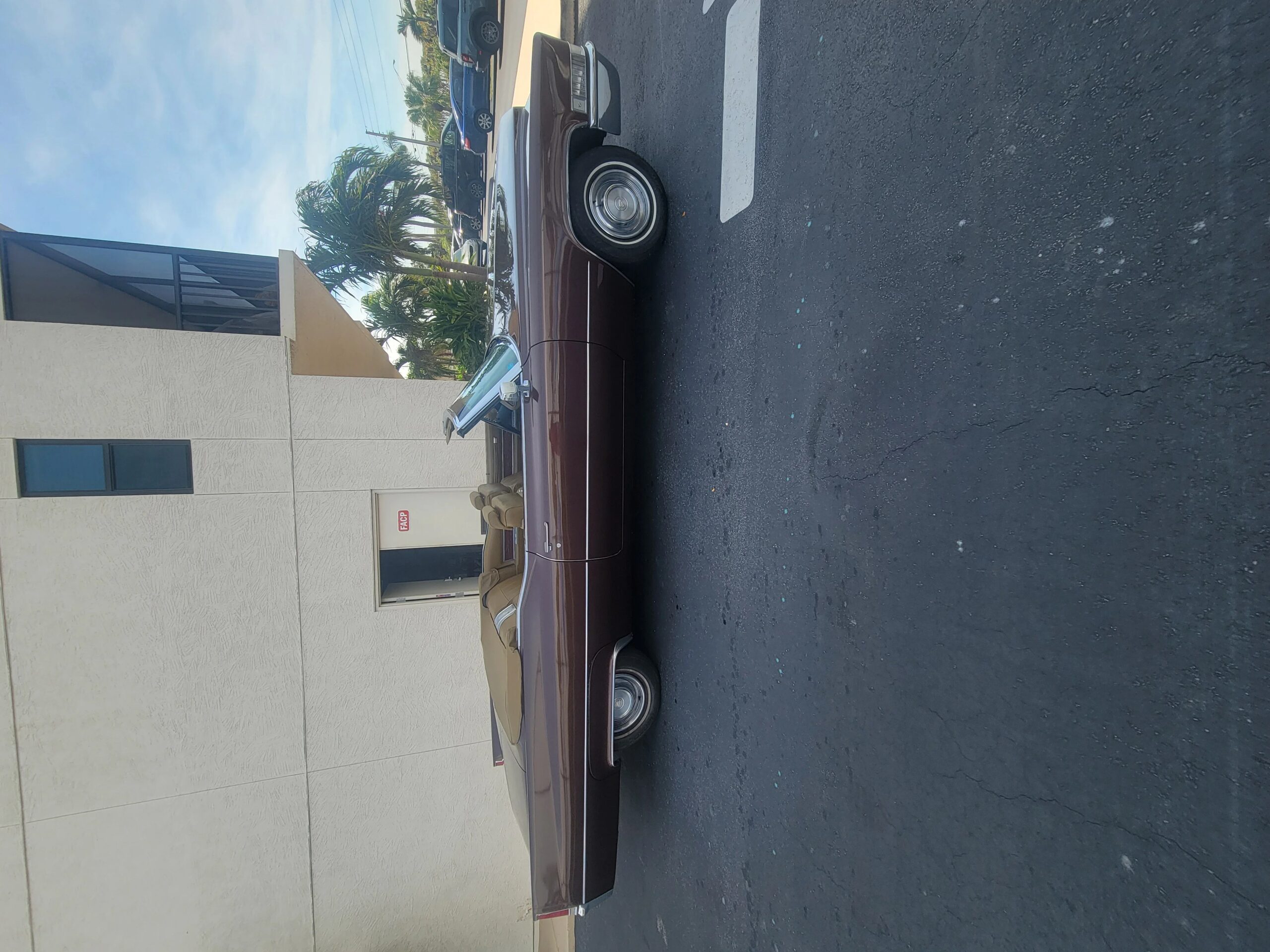 Cadillac-De-ville-convertible-1969-Brown-Brown-26
