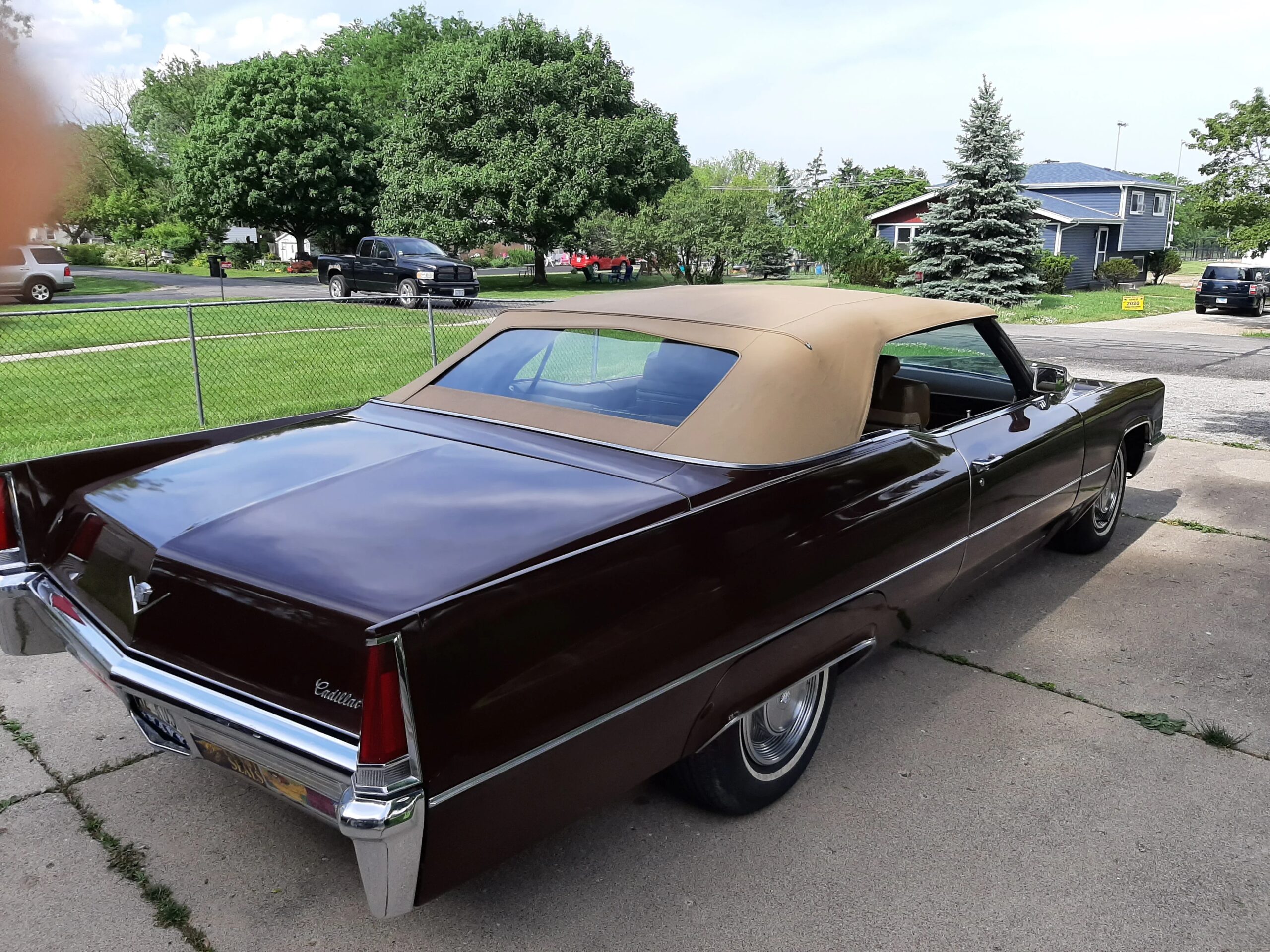 Cadillac-De-ville-convertible-1969-Brown-Brown-8