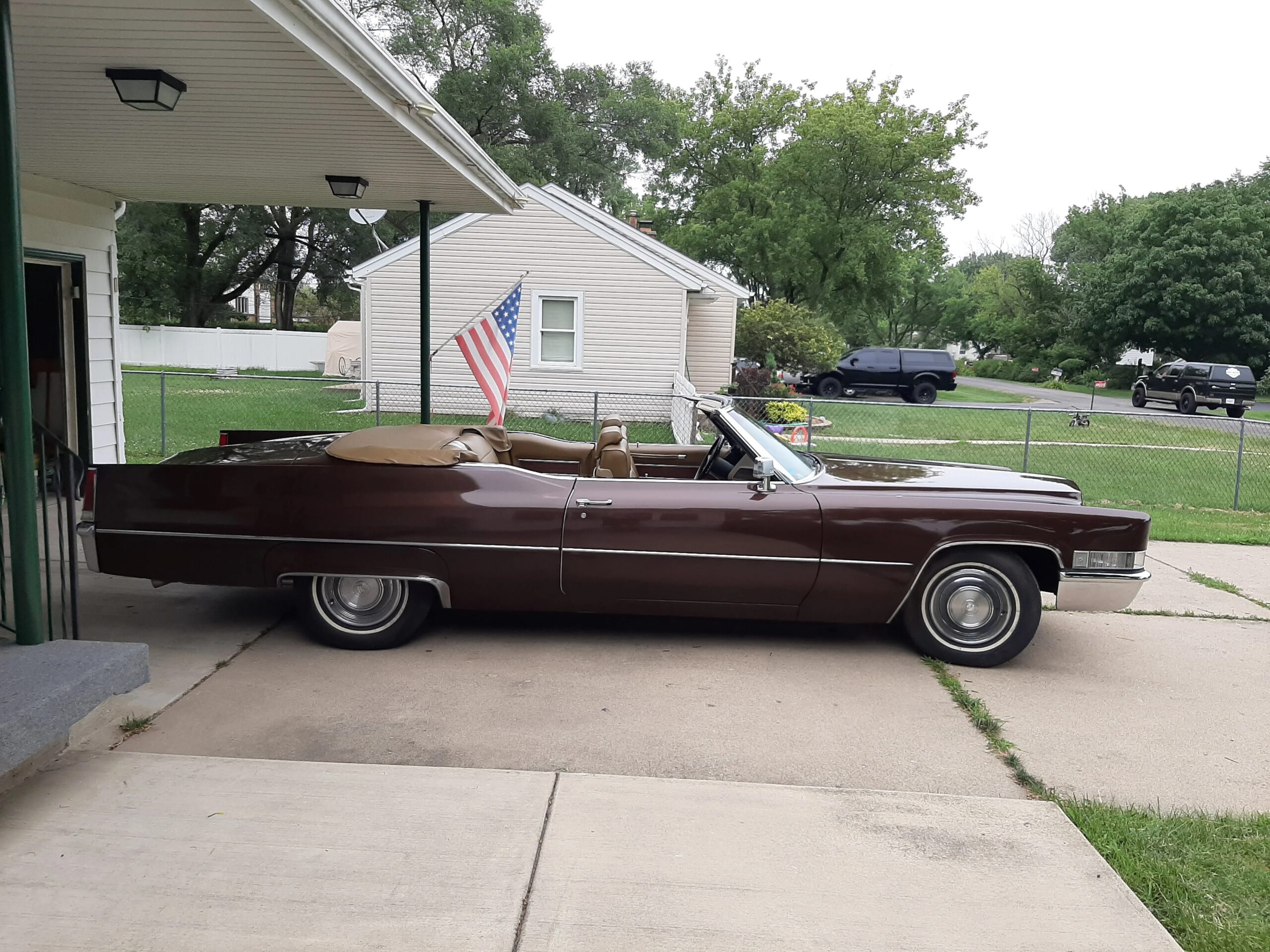 Cadillac-De-ville-convertible-1969-Brown-Brown-9