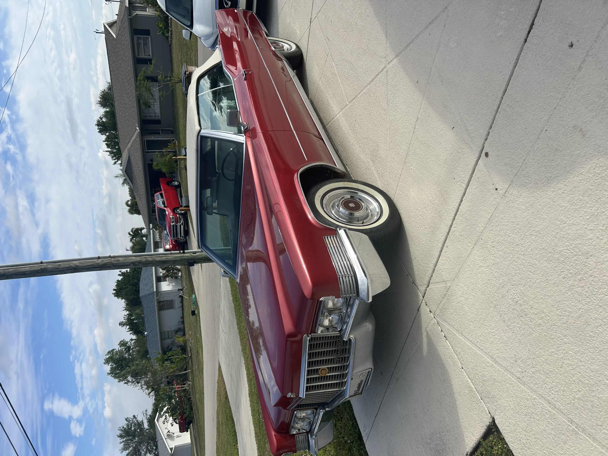 Cadillac-De-ville-convertible-1970-Red-Black-5
