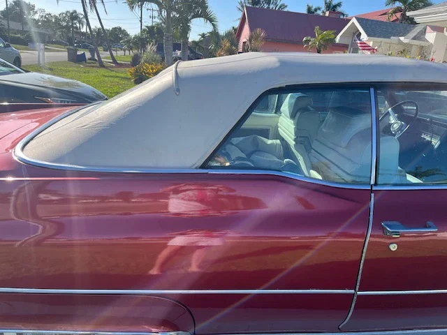 Cadillac-De-ville-convertible-1970-Red-Black-6