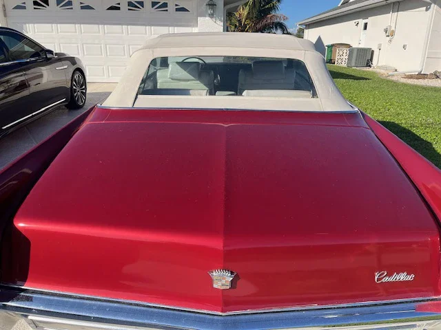 Cadillac-De-ville-convertible-1970-Red-Black-8