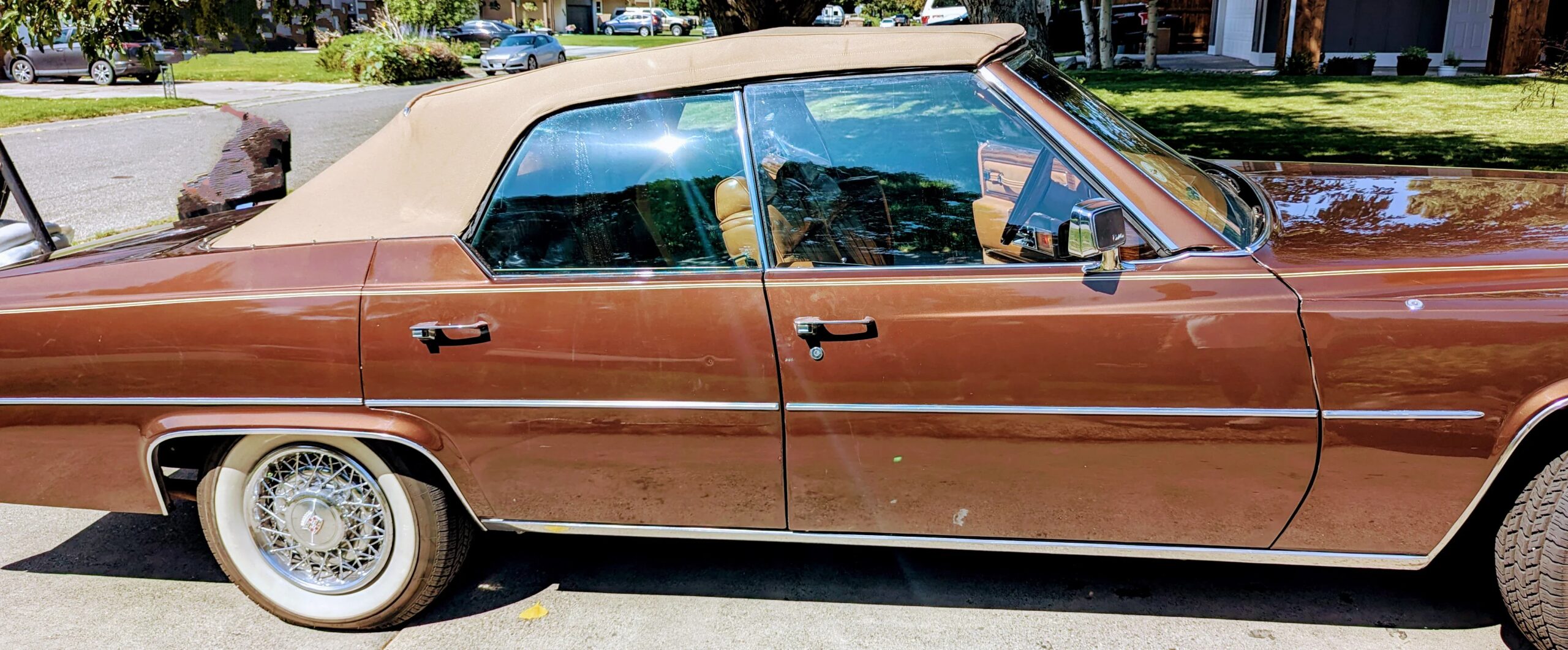 Cadillac-De-ville-convertible-1978-Brown-Tan-1