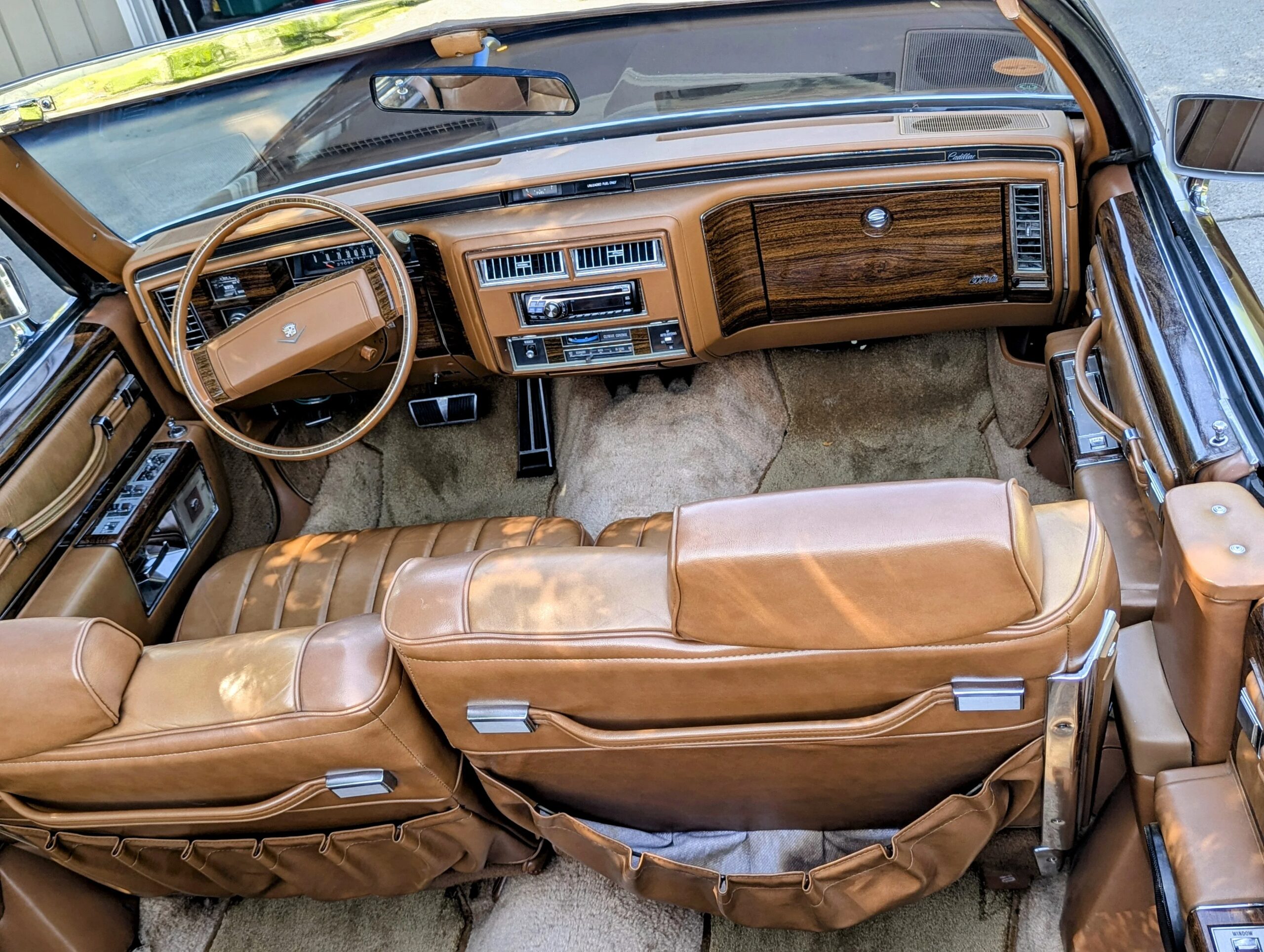 Cadillac-De-ville-convertible-1978-Brown-Tan-17