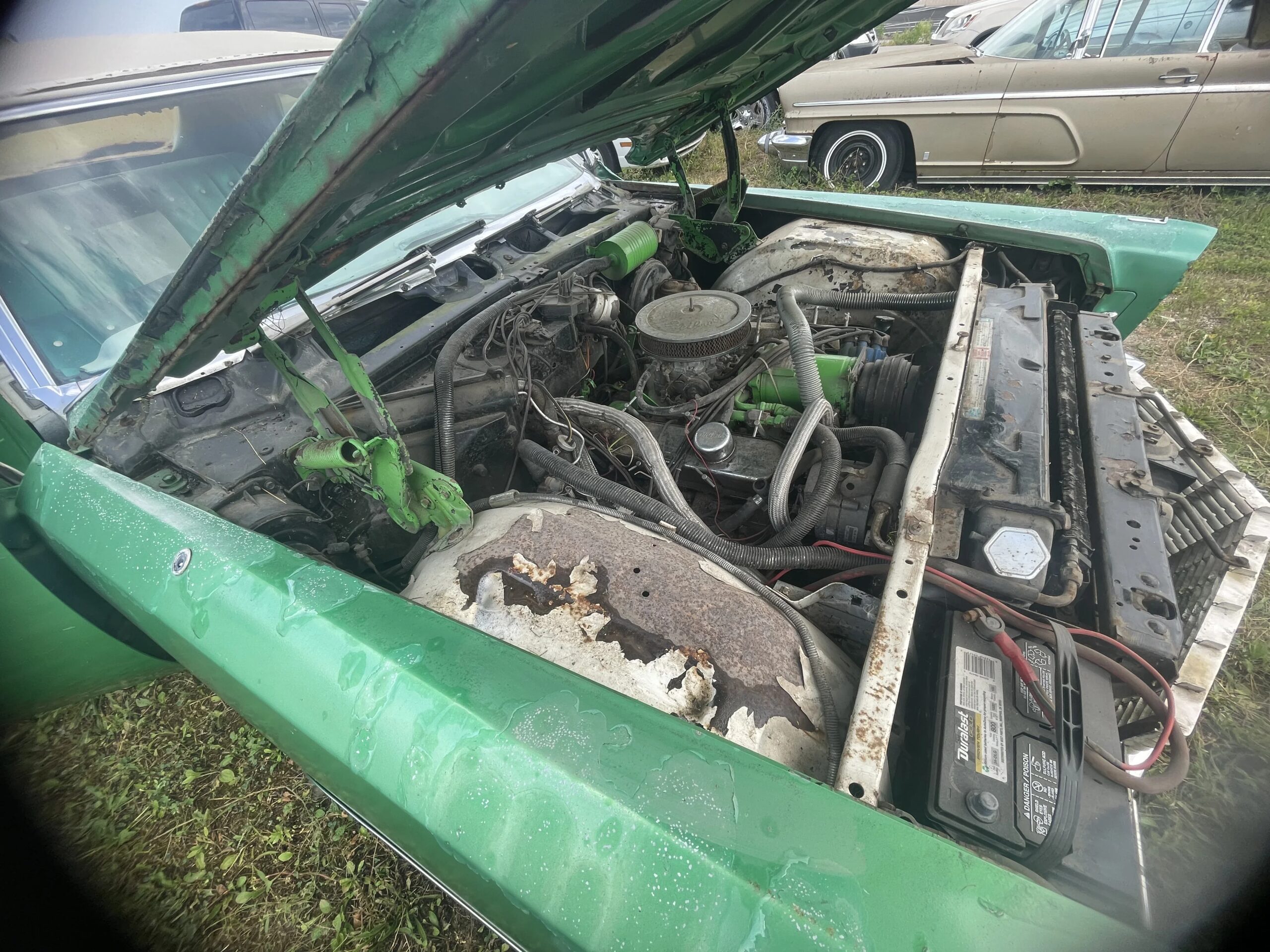 Cadillac-De-ville-coupe-1968-Green-Green-17