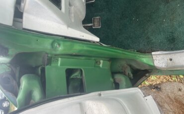 Cadillac-De-ville-coupe-1968-Green-Green-2