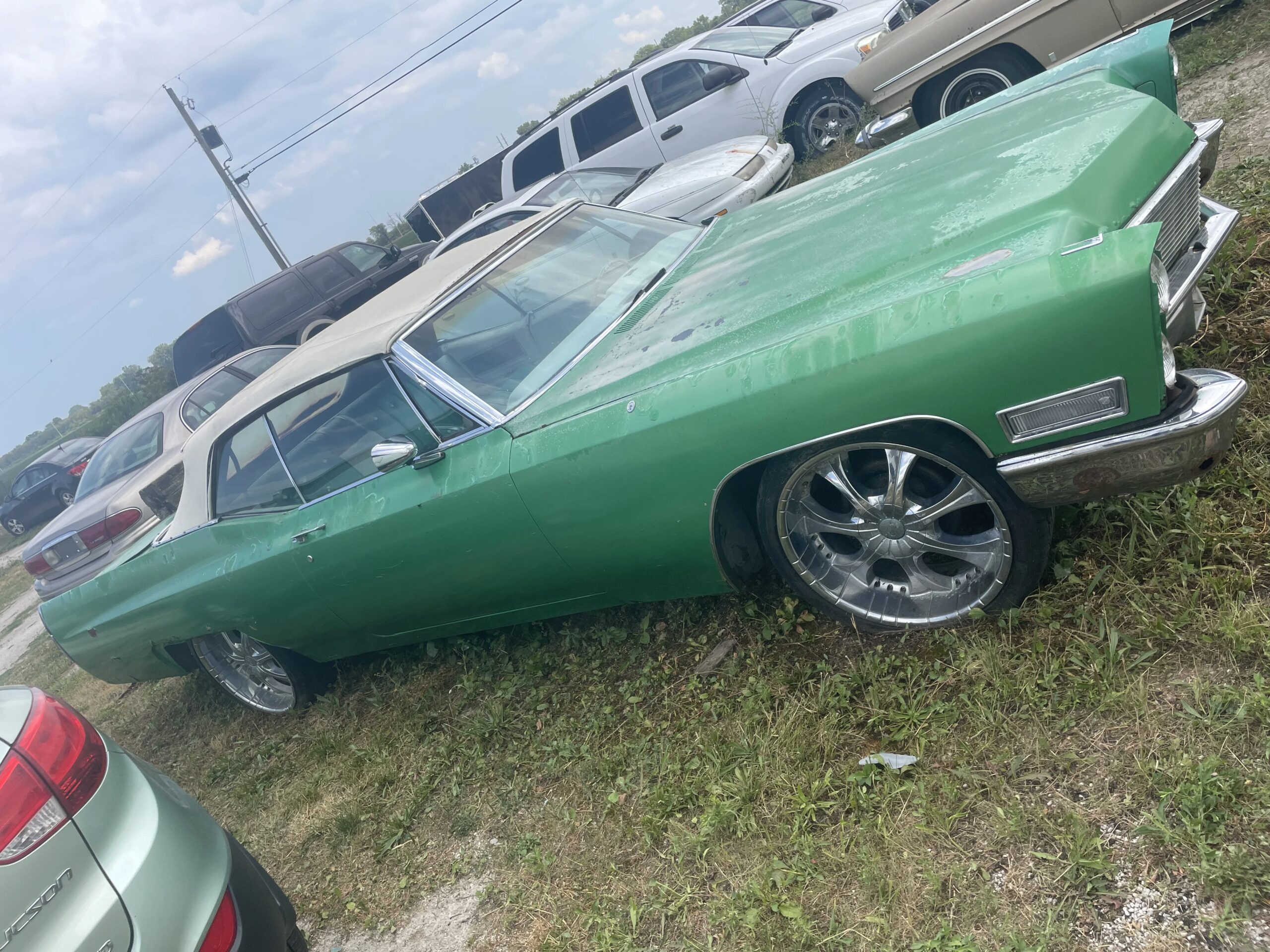 Cadillac-De-ville-coupe-1968-Green-Green-5