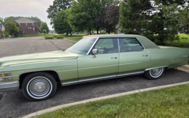 Cadillac-De-ville-coupe-1974-Green-Green-5