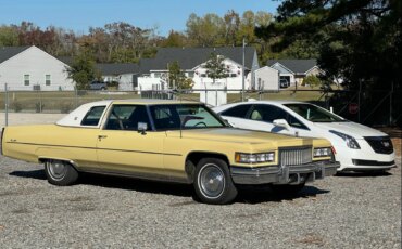 Cadillac-De-ville-coupe-1975-Yellow-Brown