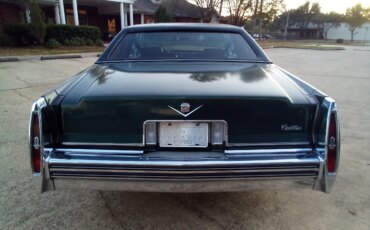 Cadillac-De-ville-coupe-1979-Green-Beige-15