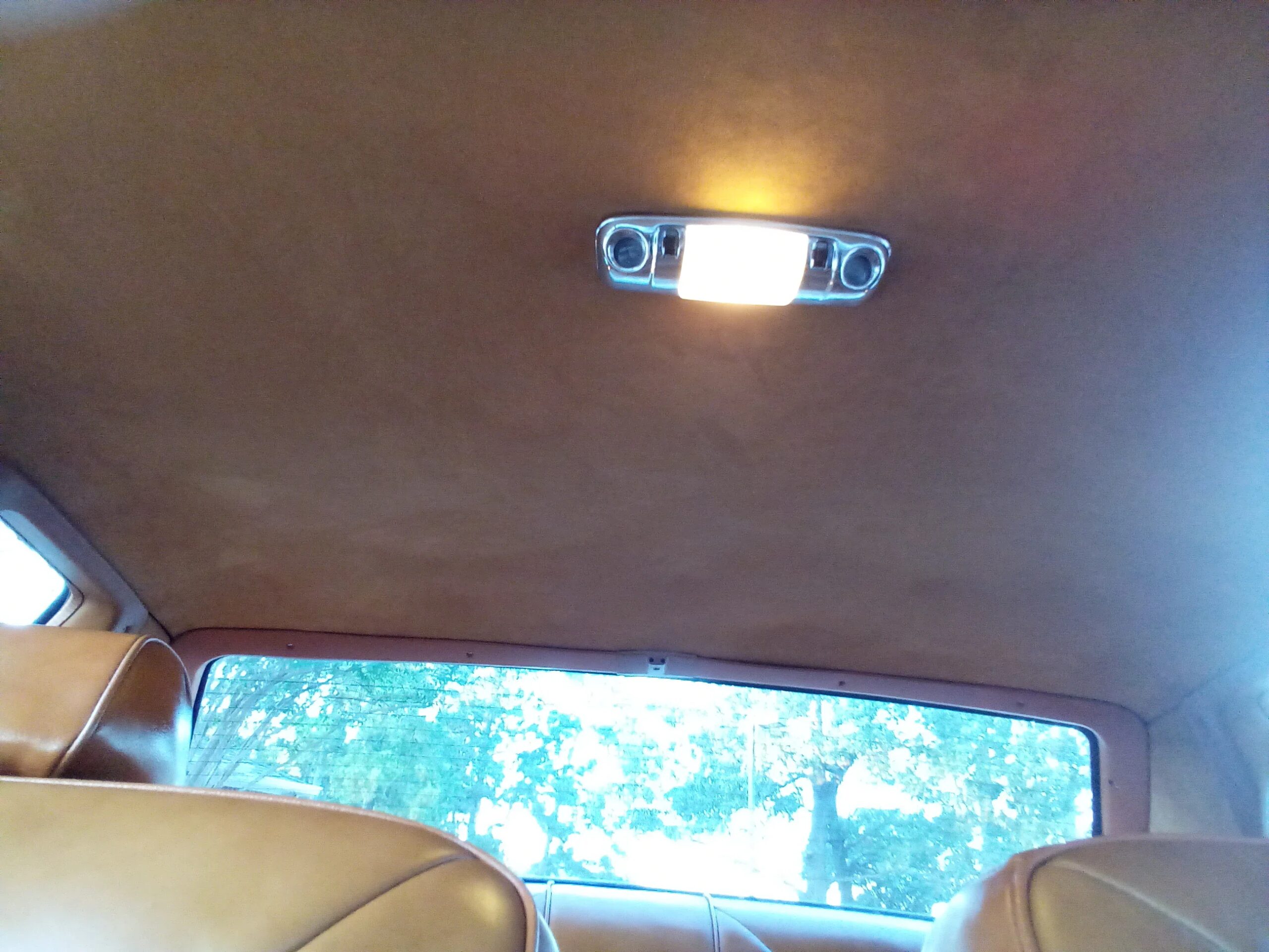 Cadillac-De-ville-coupe-1979-Green-Beige-41