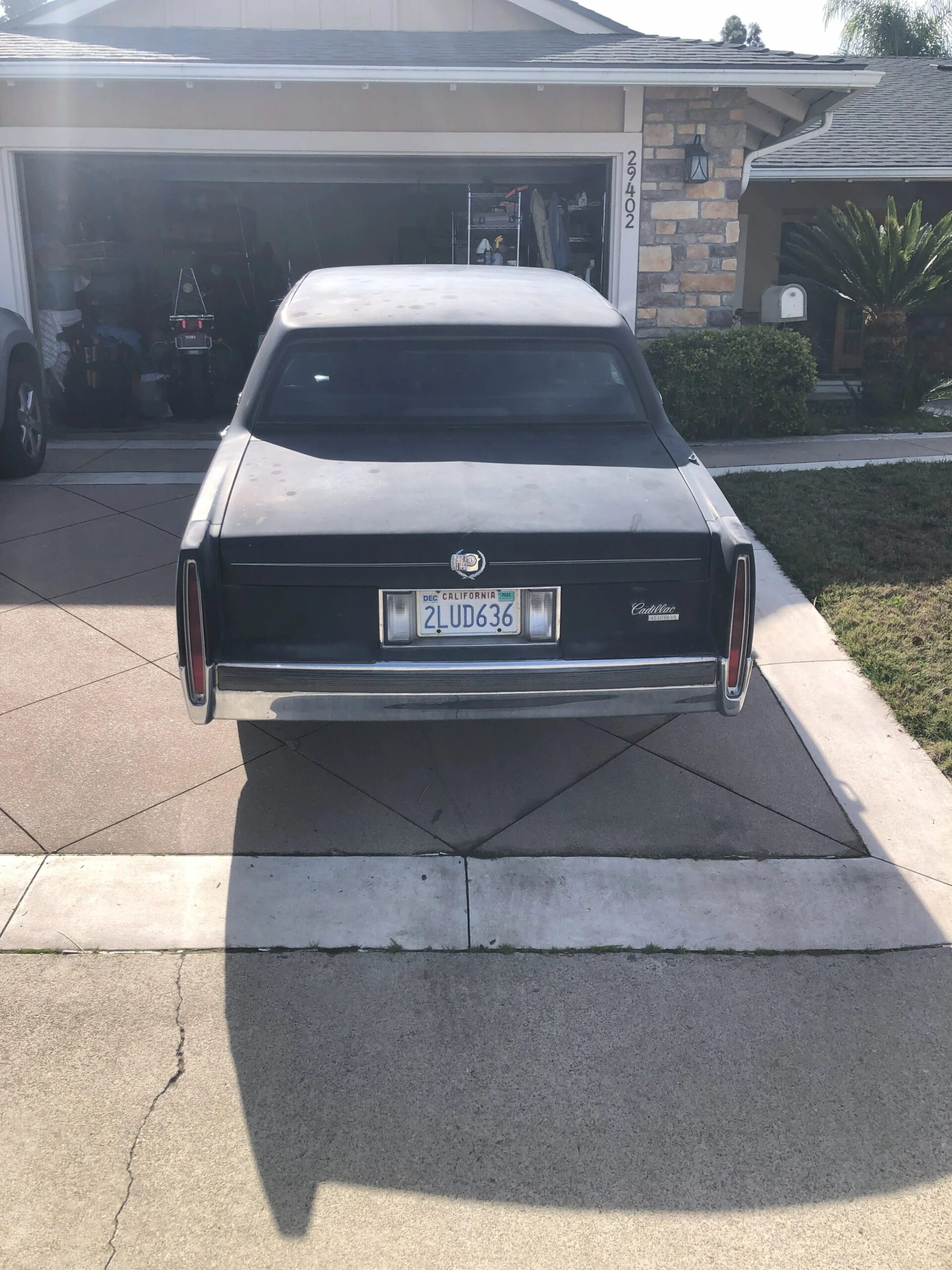 Cadillac-De-ville-coupe-1989-Black-1