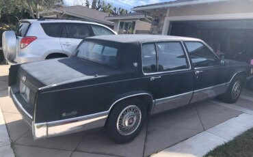 Cadillac-De-ville-coupe-1989-Black-3