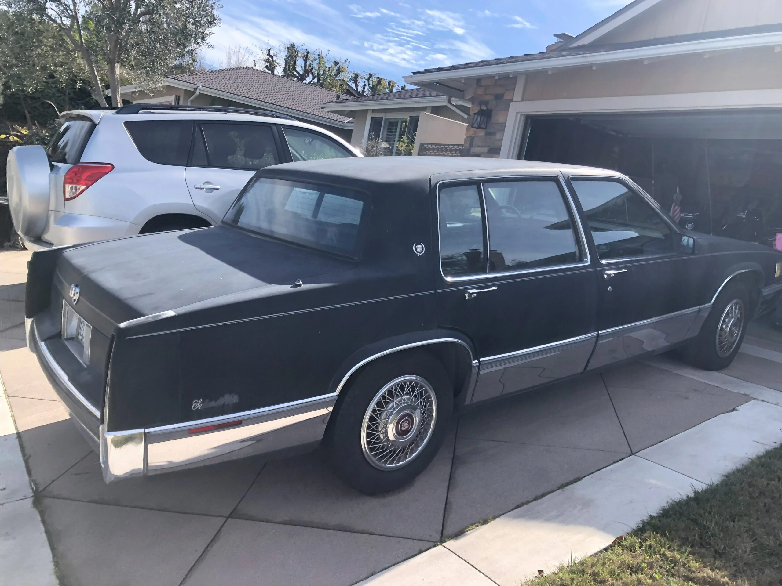 Cadillac-De-ville-coupe-1989-Black-3