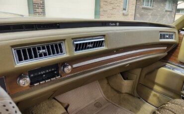 Cadillac-De-ville-sedan-1974-Gold-Gold-7