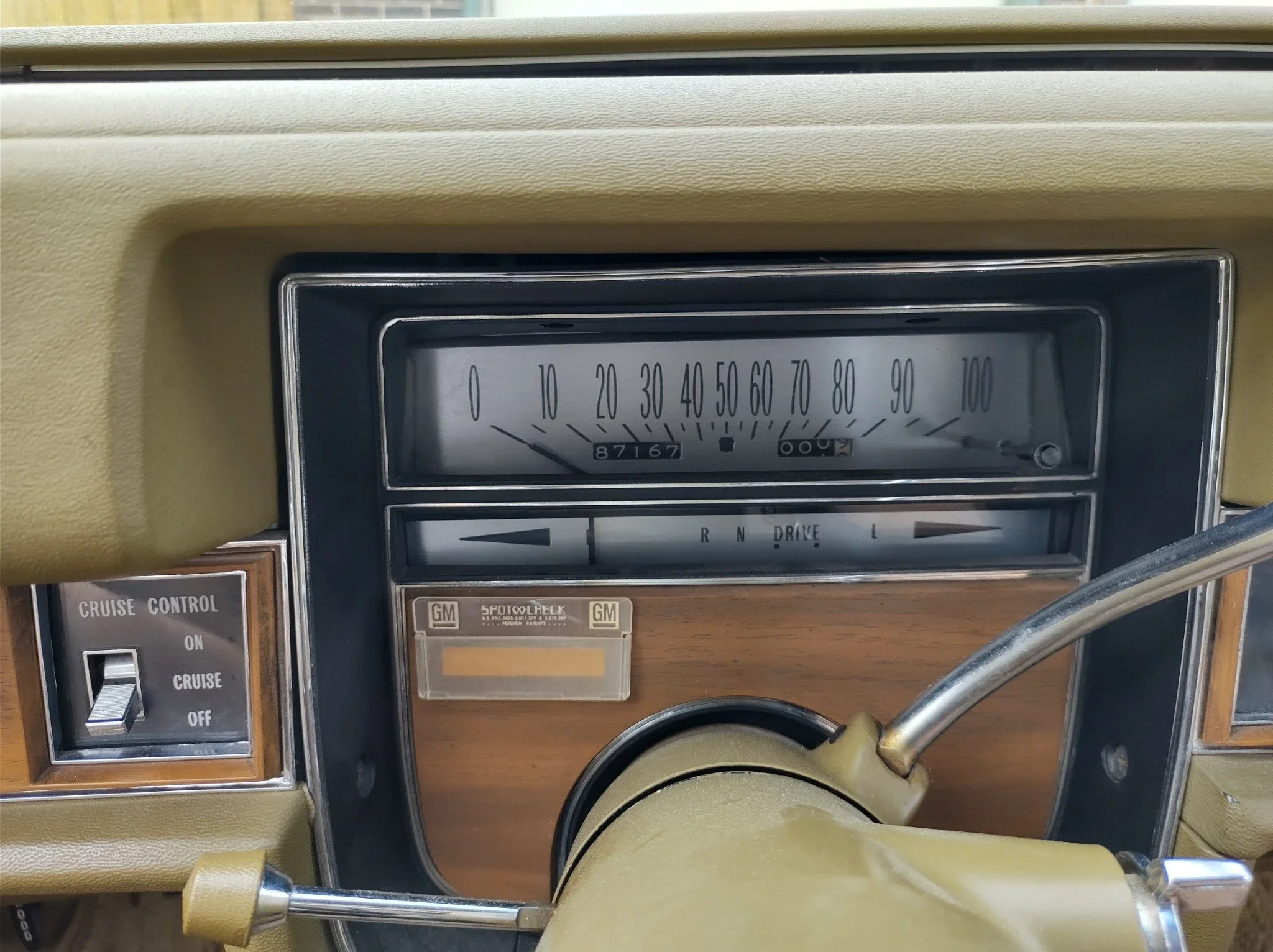 Cadillac-De-ville-sedan-1974-Gold-Gold-8