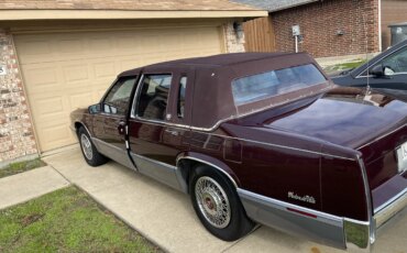 Cadillac-De-ville-sedan-1990-Burgundy-Burgundy-1